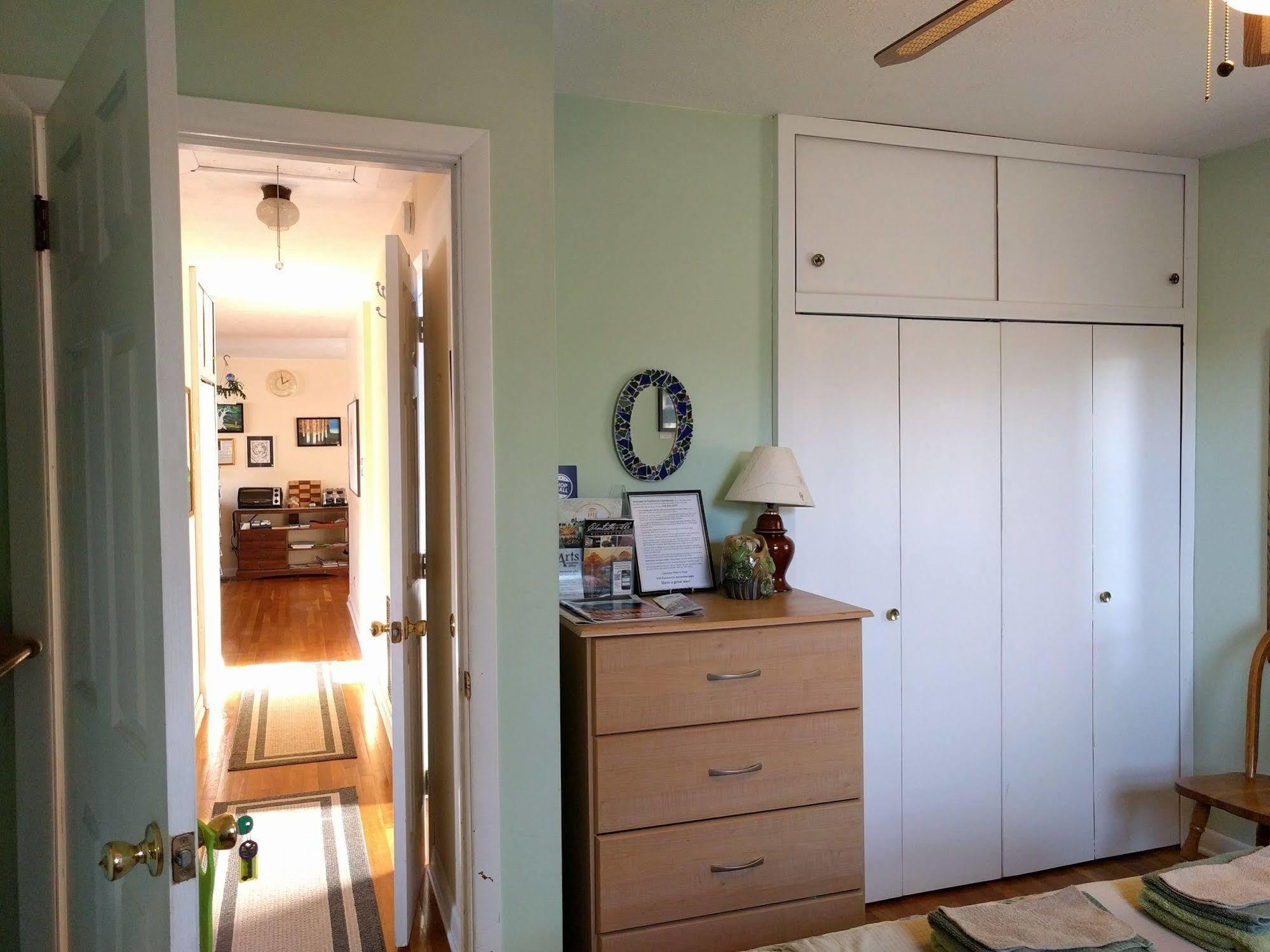 Fairhaven Guesthouse Charlottesville Buitenkant foto