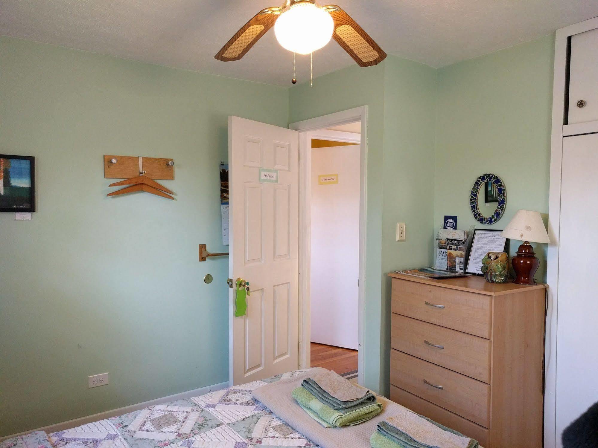 Fairhaven Guesthouse Charlottesville Buitenkant foto