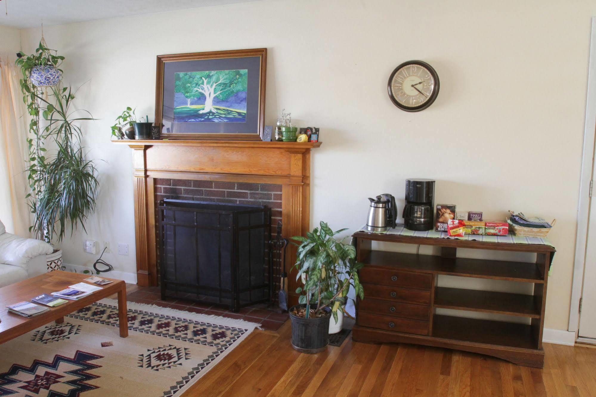 Fairhaven Guesthouse Charlottesville Buitenkant foto